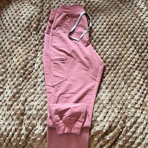 Women’s Figs Zamora jogger scrub pants- Medium